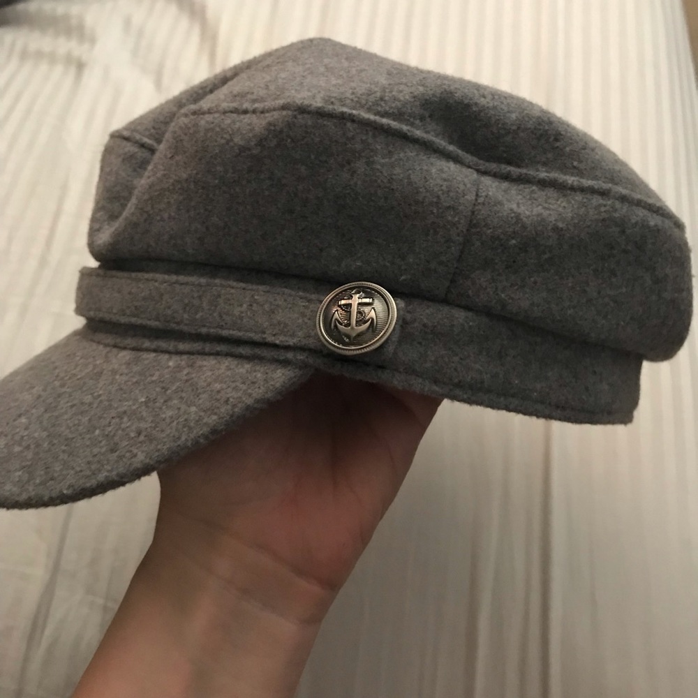 Wool utility cap hat in grey